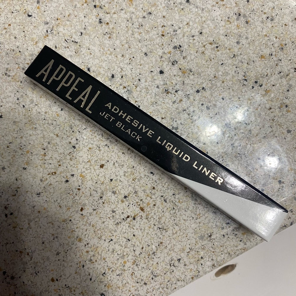 Appeal Adhesive Liquid Liner for lashes. Jet Black